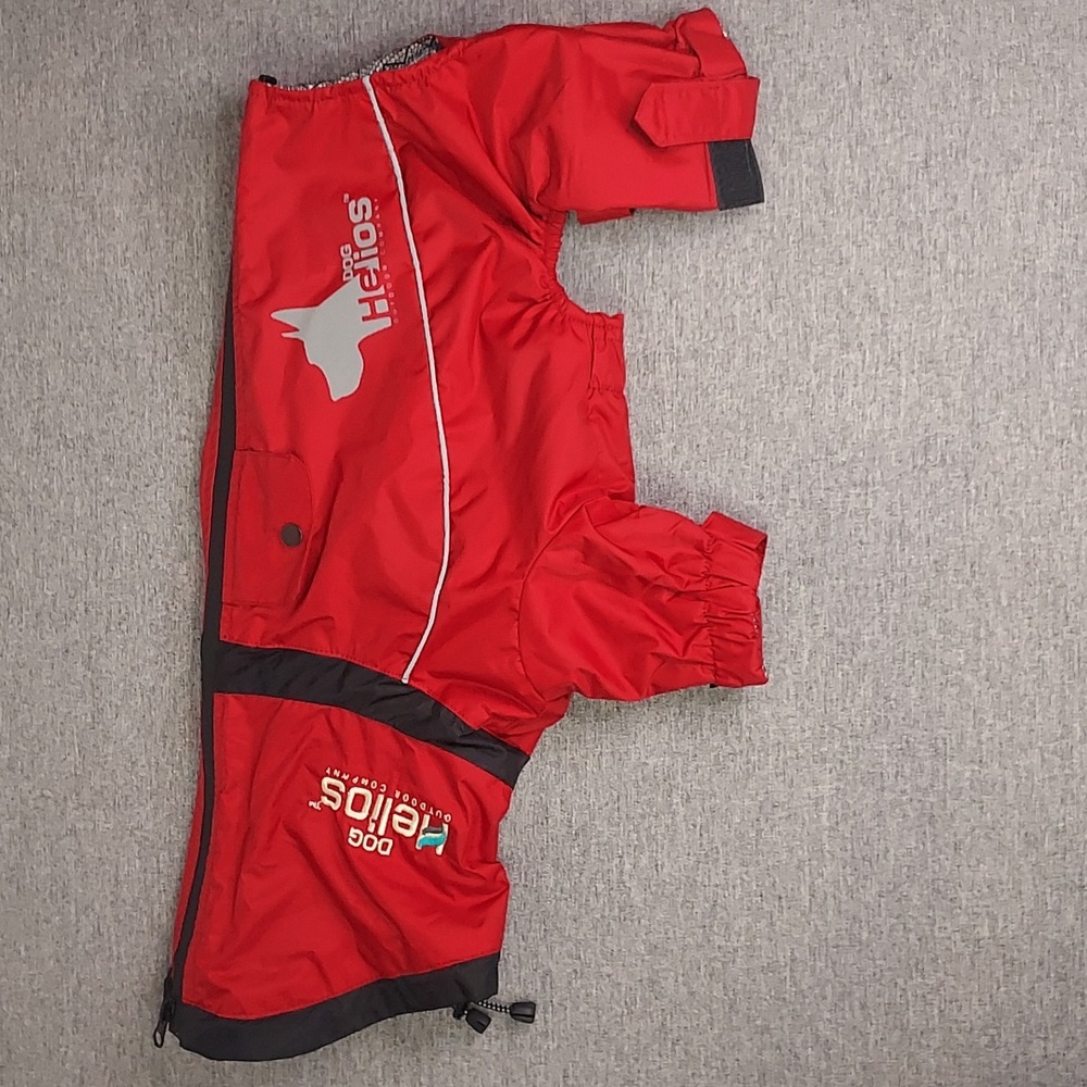 Helios Red Waterproof Professional Outdoor Series Dog Coat Size Small NWT